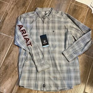 Mens ARIAT Button Up NWT